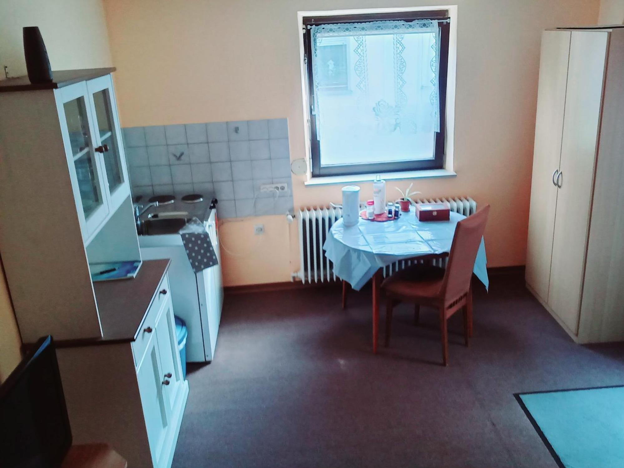 Moebliertes Zimmer Нюрнберг Экстерьер фото